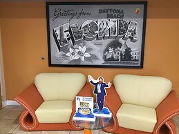 Super 8 by Wyndham Daytona Beach