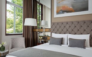 Chekhoff Hotel Moscow Curio Collection by Hilton