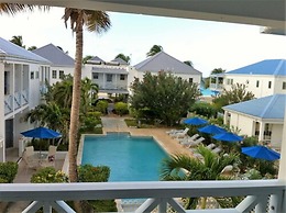 Shoal Bay Villas