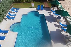 Coral Mist Beach Hotel