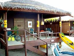 Rarotonga Beach Bungalows