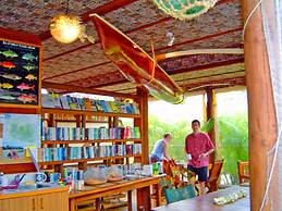 Rarotonga Beach Bungalows