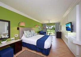 Coconut Bay Beach Resort & Spa All Inclusive