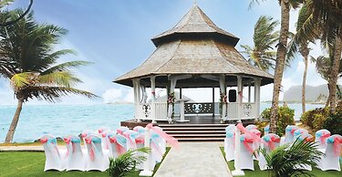 Coconut Bay Beach Resort & Spa All Inclusive