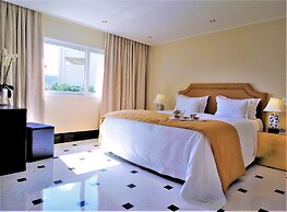 Out Of The Blue All Inclusive Resort & Spa