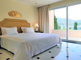 Out Of The Blue All Inclusive Resort & Spa