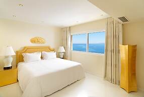 Out Of The Blue All Inclusive Resort & Spa