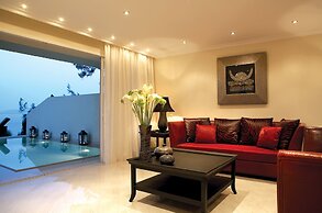 Out Of The Blue All Inclusive Resort & Spa