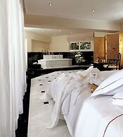 Out Of The Blue All Inclusive Resort & Spa