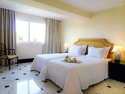 Out Of The Blue All Inclusive Resort & Spa