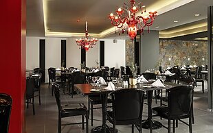 Out Of The Blue All Inclusive Resort & Spa