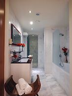 Out Of The Blue All Inclusive Resort & Spa