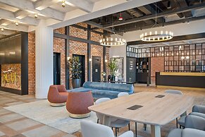 Golden Tulip Warszawa Centrum