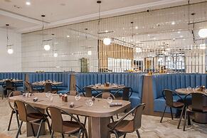 Golden Tulip Warszawa Centrum