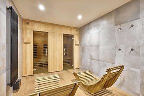 Golden Tulip Warszawa Centrum