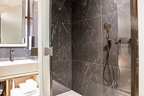 Golden Tulip Warszawa Centrum