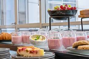 Golden Tulip Warszawa Centrum