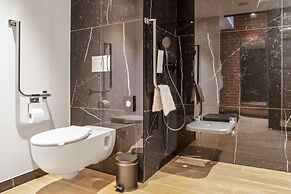 Golden Tulip Warszawa Centrum