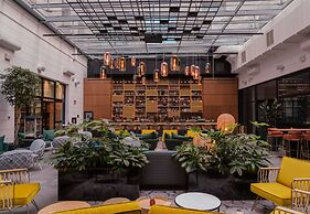 Golden Tulip Warszawa Centrum