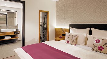 Alpen Hotel München