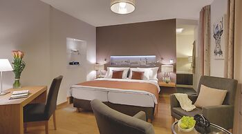 Alpen Hotel München