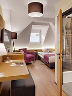 Alpen Hotel München