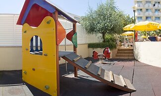 Hotel GHT Oasis Tossa & Spa