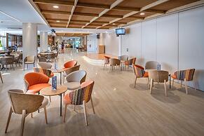 Hotel GHT Oasis Tossa & Spa