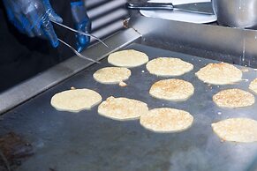 Hotel GHT Oasis Tossa & Spa