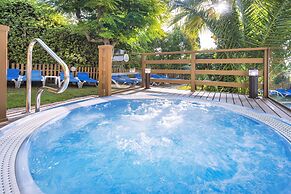 Hotel GHT Neptuno Tossa & Venus SPA