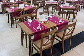 Hotel GHT Neptuno Tossa & Venus SPA