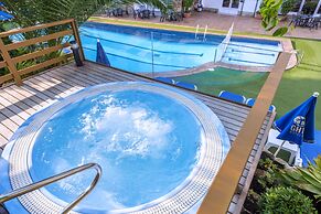 Hotel GHT Neptuno Tossa & Venus SPA