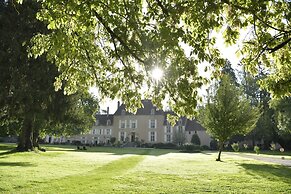 Château De Vault De Lugny