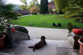 Château De Vault De Lugny