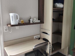 greet Hotel Dijon Sud Longvic