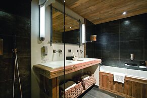 Chalet-Hôtel La Marmotte, La Tapiaz & SPA, The Originals Relais