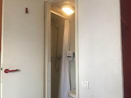 Premiere Classe Avignon Courtine