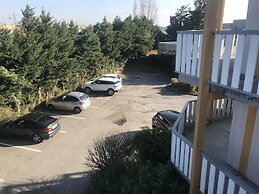 Premiere Classe Avignon Courtine