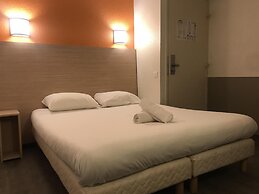 Premiere Classe Avignon Courtine