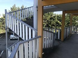 Premiere Classe Avignon Courtine