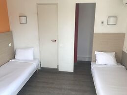 Premiere Classe Avignon Courtine