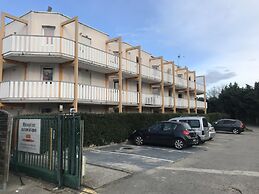 Premiere Classe Avignon Courtine