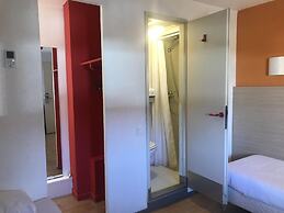 Premiere Classe Avignon Courtine