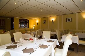 Brit Hotel Chinon le Lion d'Or