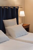 Brit Hotel Chinon le Lion d'Or