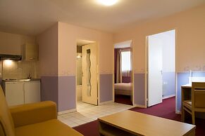 Brit Hotel Chinon le Lion d'Or
