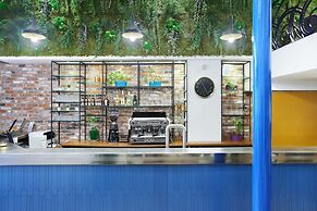 The Playce Hotel & Bar by Happyculture