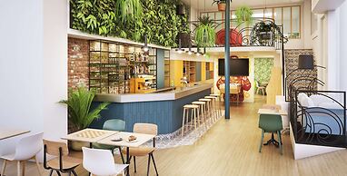 The Playce Hotel & Bar by Happyculture