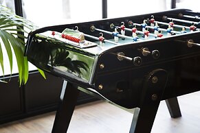 The Playce Hotel & Bar by Happyculture