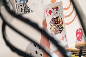 The Playce Hotel & Bar by Happyculture